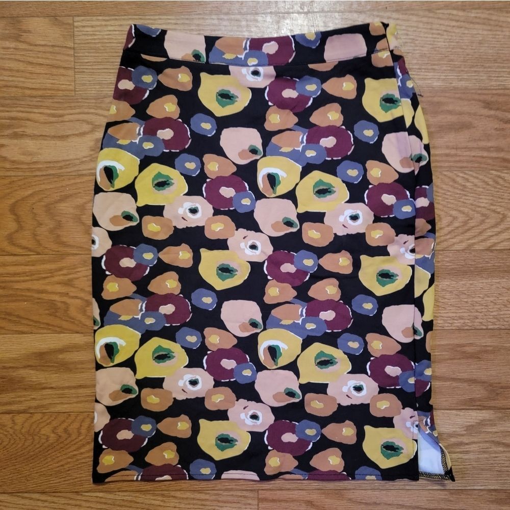 Modcloth Abstract Pencil Skirt - Picture 3 of 13